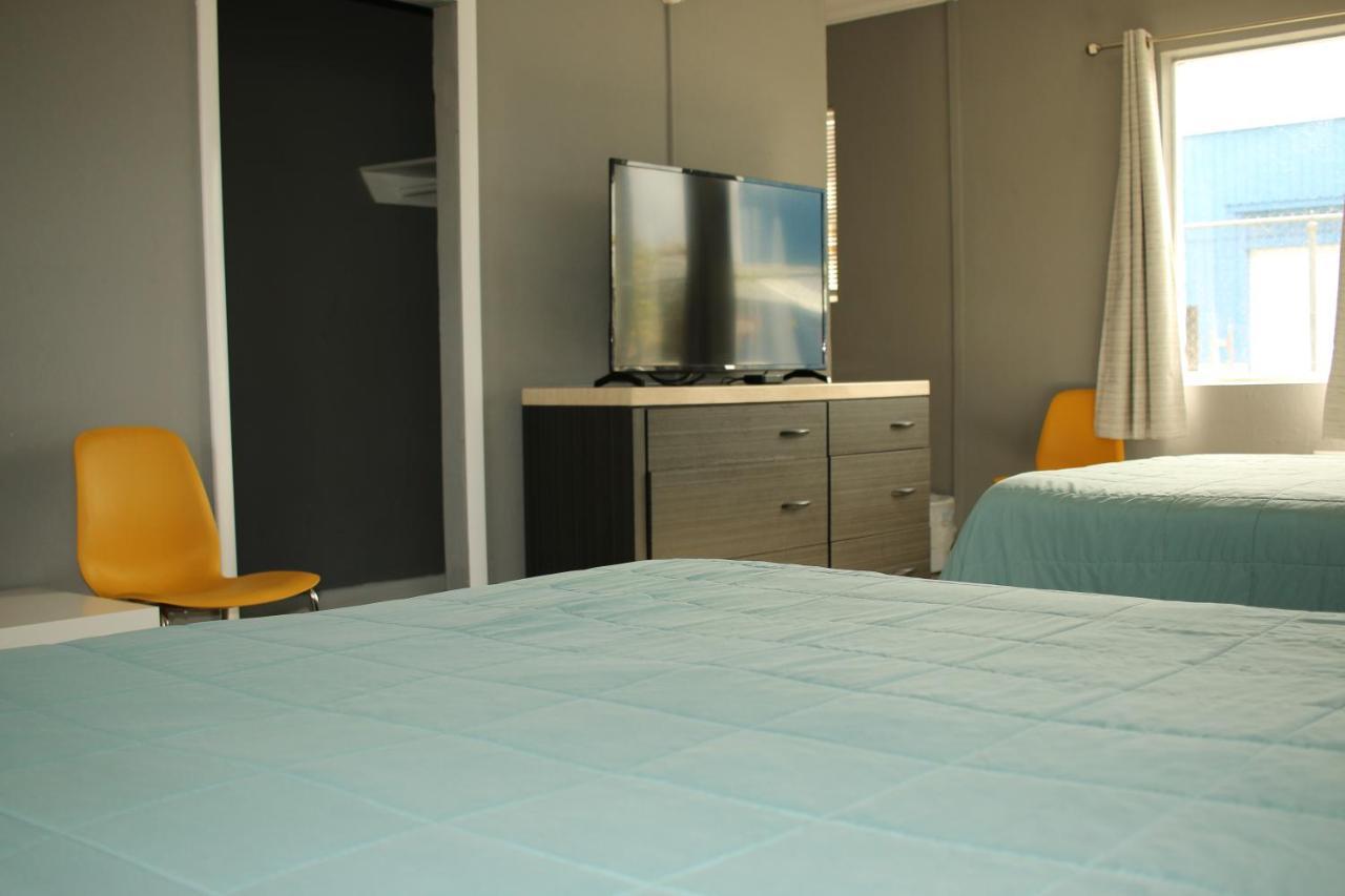 Travel Inn Fort Pierce Exteriör bild