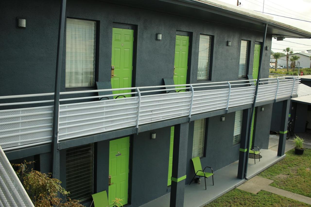 Travel Inn Fort Pierce Exteriör bild
